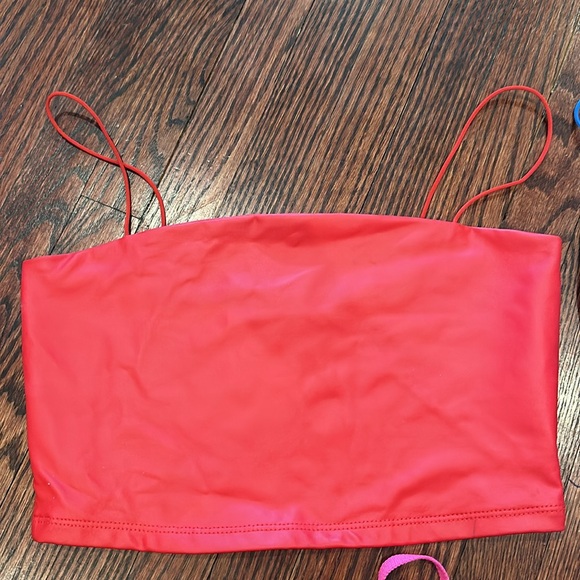 4 pc bundle tops size small - Picture 4 of 4